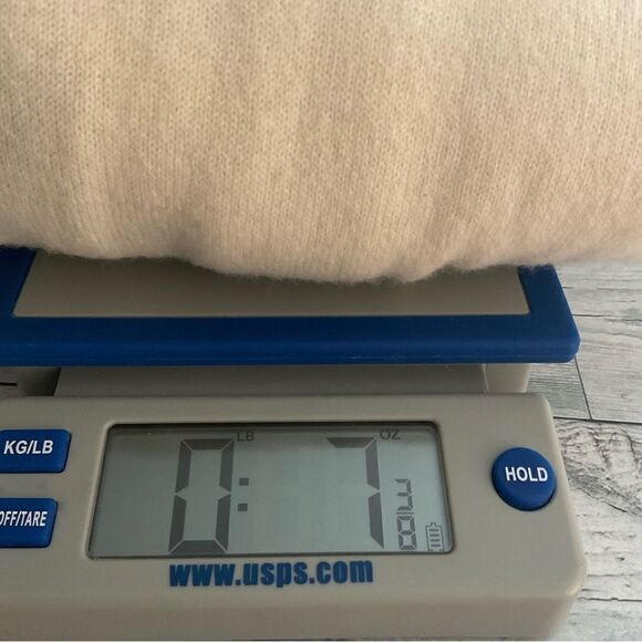 Burberry Brit Womens 100% Cashmere Sweater Ivory Crewneck Pullover Size L‎ - Picture 9 of 10